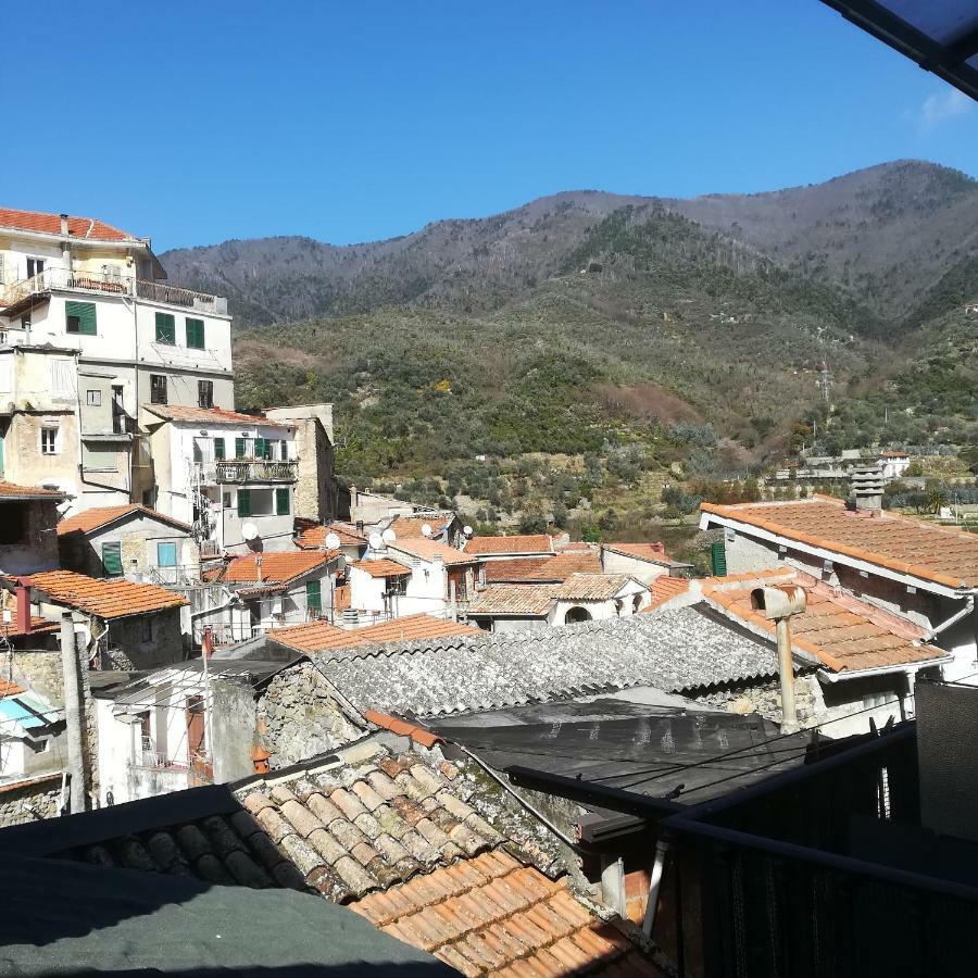 Casa Margherita Lägenhet Ceriana Exteriör bild